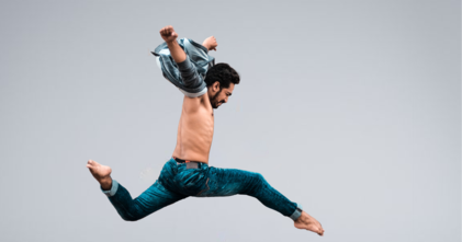 Casting bailarinos masculinos para eventos e espetáculos temáticos