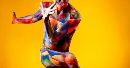 Casting homens e mulheres mais 18 anos para projeto de bodypainting & dança