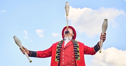 Casting intérprete de teatro com competências em malabares para criação “A Instalação do Medo”