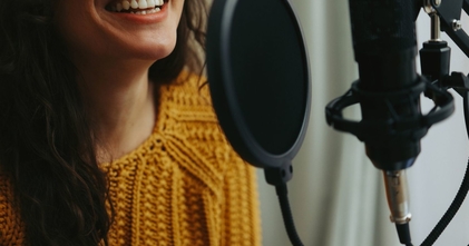 Casting imitadores de vozes para um projecto de gravação de vozes e/ou dobragem