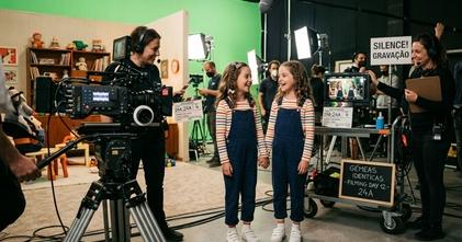 Casting de gémeos e gémeas de 6 a 10 anos para campanha publicitária internacional