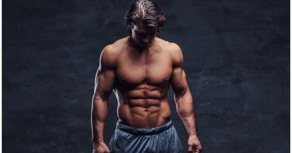 Casting fisioculturistas do sexo masculino entre os 25 e os 50 anos para projeto publicitário
