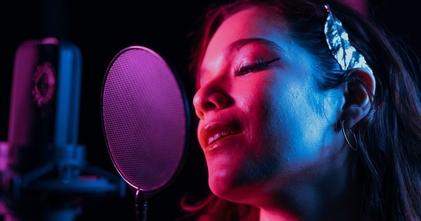 Casting vocalista mulher para espetáculos ao vivo em Lisboa