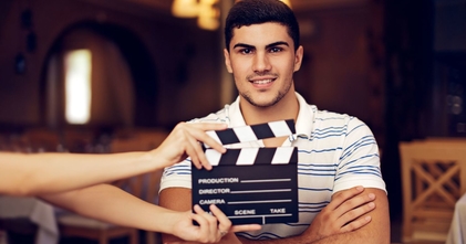 Casting atores de 35 a 65 para produções teatrais em Lisboa
