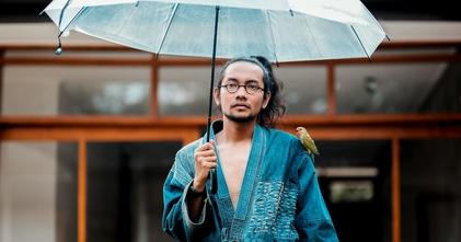 Procuramos homem de ascendência japonês entre os 28 e os 38 anos quem tem barba para publicidade