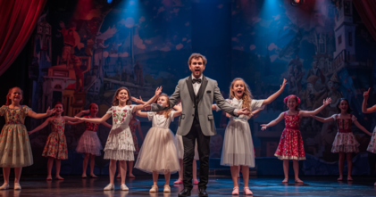 Casting de atores e cantores homens e mulheres entre 18 e 40 anos para espetáculo de teatro musical infantil