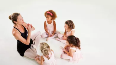 Casting professor ou professora de dança para escola