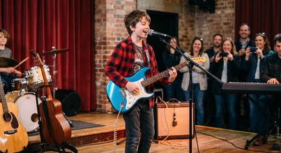 Casting niños de 9 a 12 años que toquen la guitarra para campaña internacional