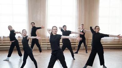 Casting atores cantores e bailarinos +18 para musical original em Lisboa