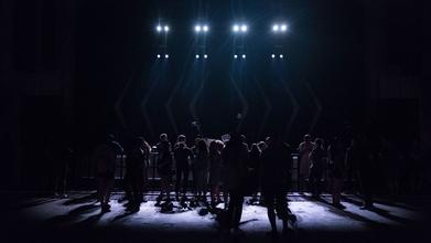 Casting artistas que queiram apresentar o seu espetáculo e mostrar o seu talento