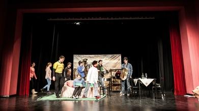 Casting artistas e companhias profissionais com espetáculos