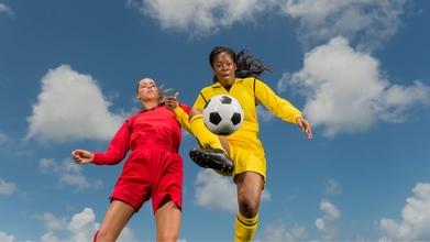 Casting jogadoras de futebol entre os 13 e 15 anos para anúncio internacional