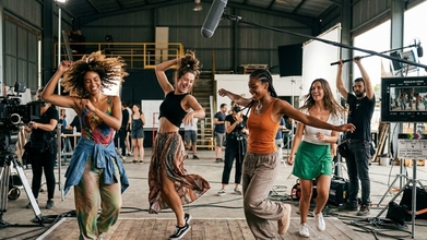 Casting feminino para Outdoor Shoot (vídeo/dança) em Lisboa