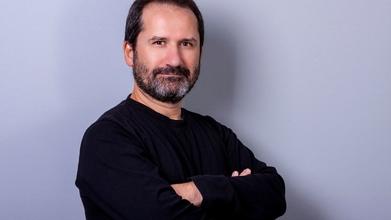 Casting ator inglês ou americano de 40 a 65 anos para-longa metragem