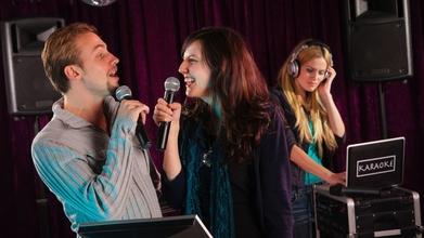 Casting vocalista homem e mulher para Rock Duo em Lisboa