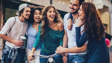Casting figurantes de todas idades para projecto publicitário