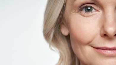 Casting mulher loira de 50 a 65 anos para projecto publicitário