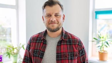 Casting actores de comédia expresivos para publicidade