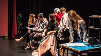 Casting para atores e atrizes dos 18 aos 40 anos para teatro infantojuvenil
