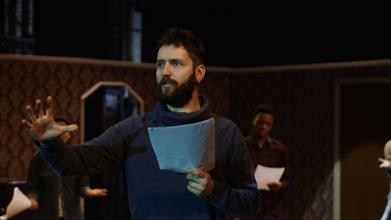 Casting atrizes e atores brasileiros entre 20 e 60 anos para o elenco de uma produção teatral