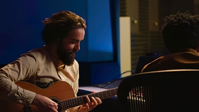 Casting para homem entre os 30 e os 40 anos que toque guitarra portuguesa para projeto internacional