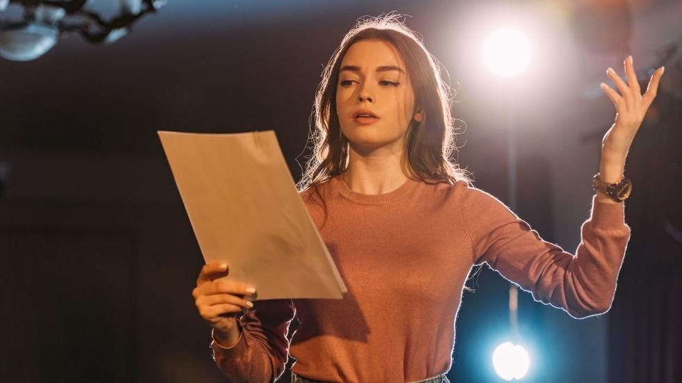 Casting atriz cantora dos 18 aos 30 anos para musical - Coimbra