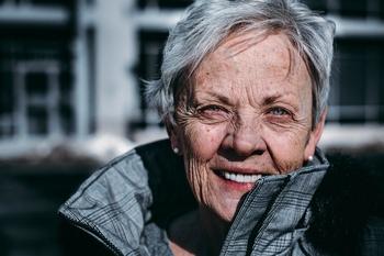Procuramos homens e mulheres +55 anos para projeto