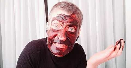 Para as mulheres da minha tribo em particular, e das outras em geral.