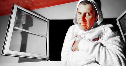 25 de Abril - Texto Maria Velho da Costa (interpretacao Celia Ramos)