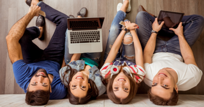 Casting jovens adultos de todas as idades e casais para longa-metragem