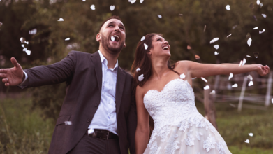 Casting modelos e atores homem e mulher entre 18 e 40 anos para editoriais de casamento