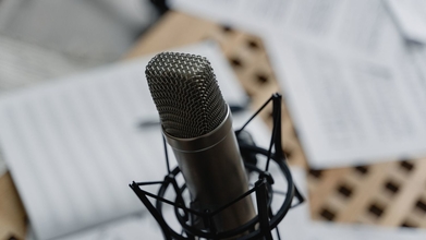 Casting vozes Portuguesas para leitura em estúdio